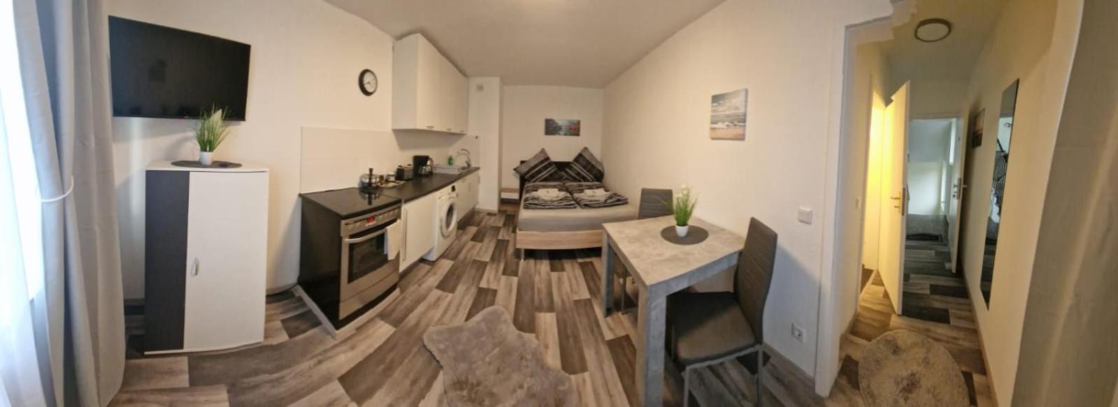 M&Bluxux Apartaments Krefeld Esterno foto