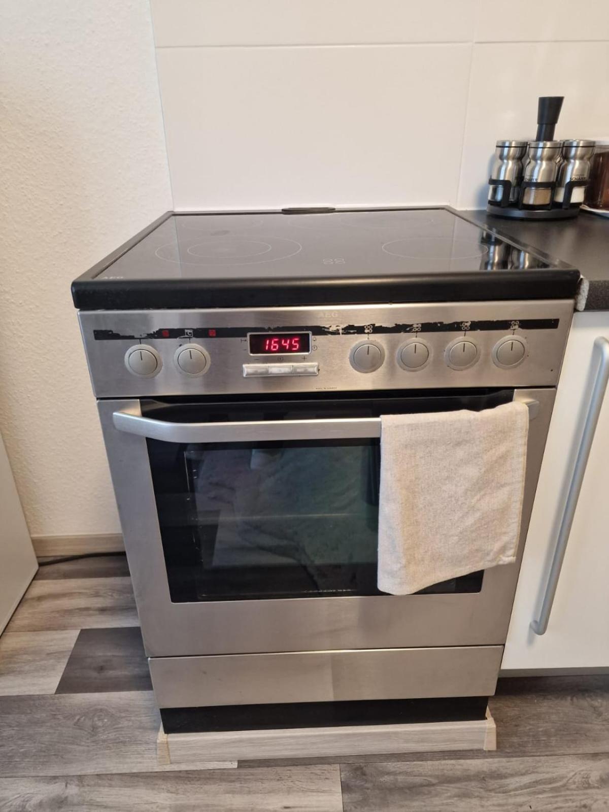 M&Bluxux Apartaments Krefeld Esterno foto