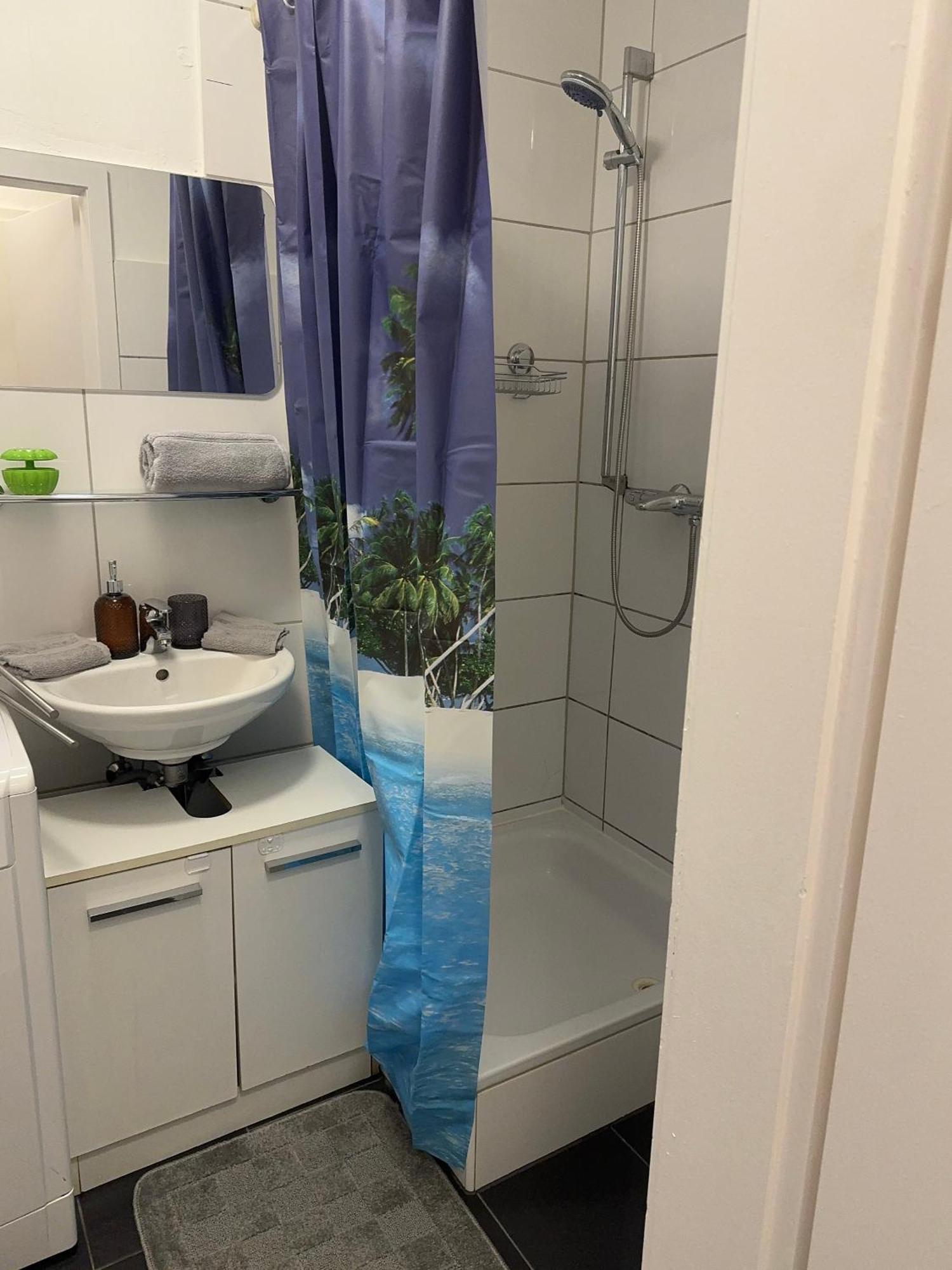 M&Bluxux Apartaments Krefeld Esterno foto